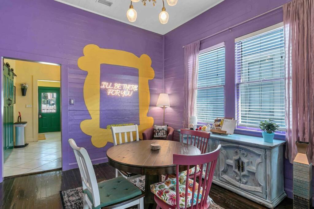 Friends Airbnb Themed 2Bed 2Bath Walkable To All Of Ybor Tampa Buitenkant foto